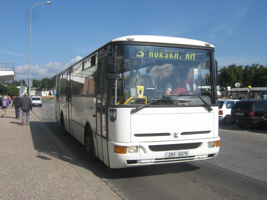 linka 3 na autobusovém nádraží