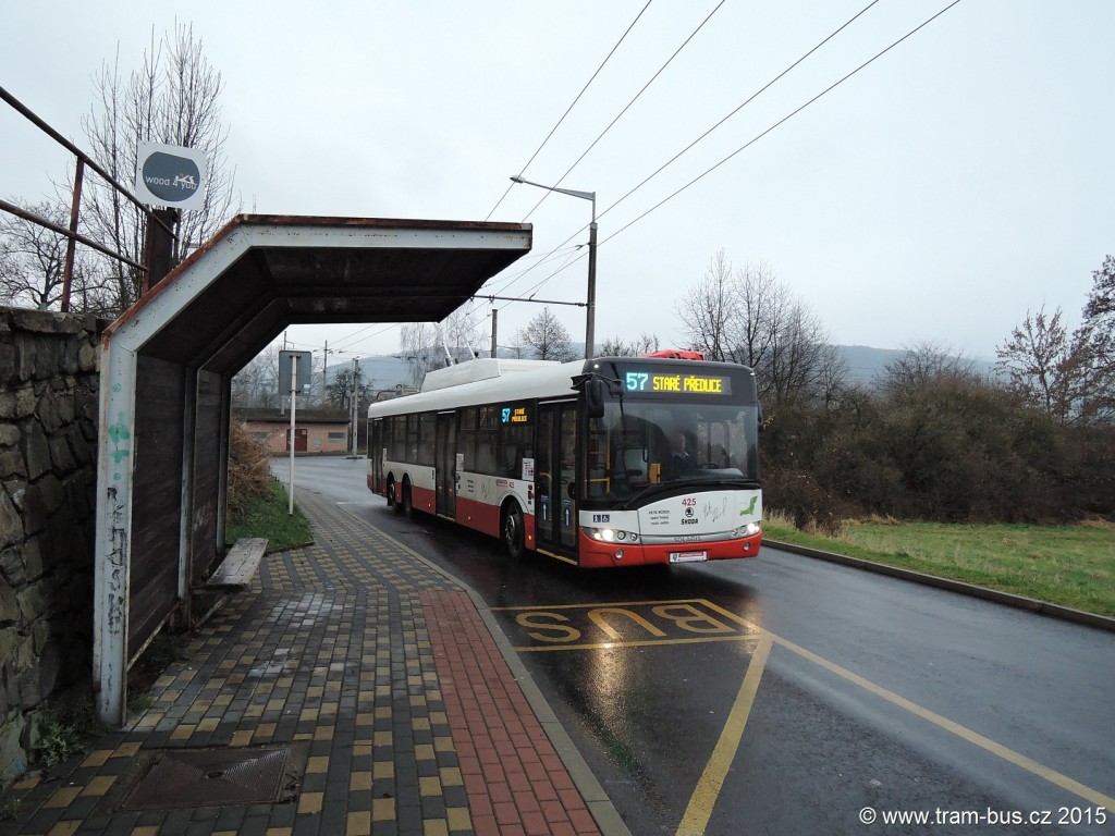 063 - linka 57 Mojžíř DP Ústí nad Labem Škoda 28Tr 425