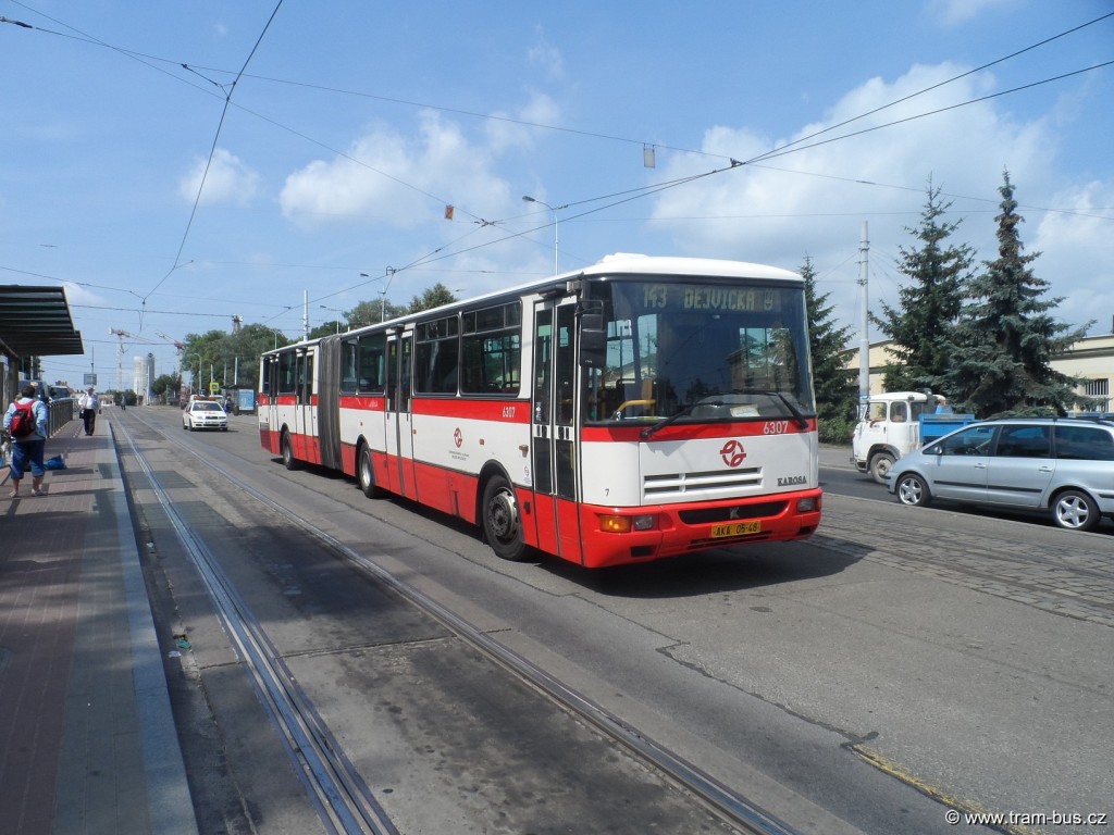 linka 143 Karosa B 941 Vozovna Střešovice 2014