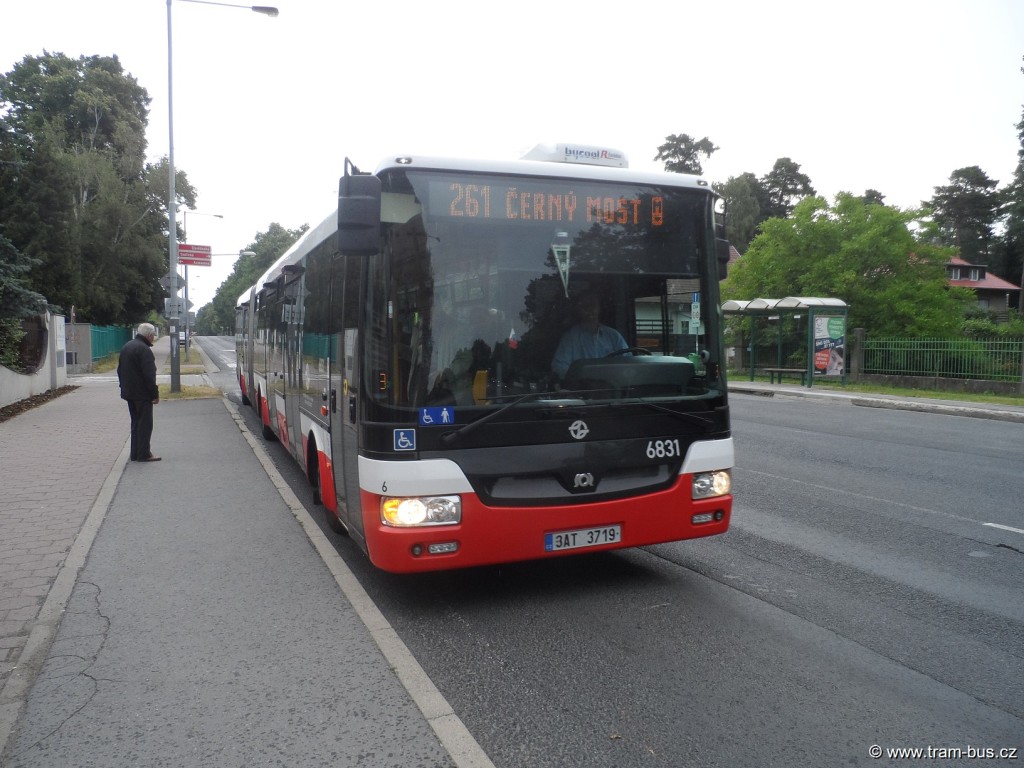 linka 261 SOR NB 18 Smiřická 2014