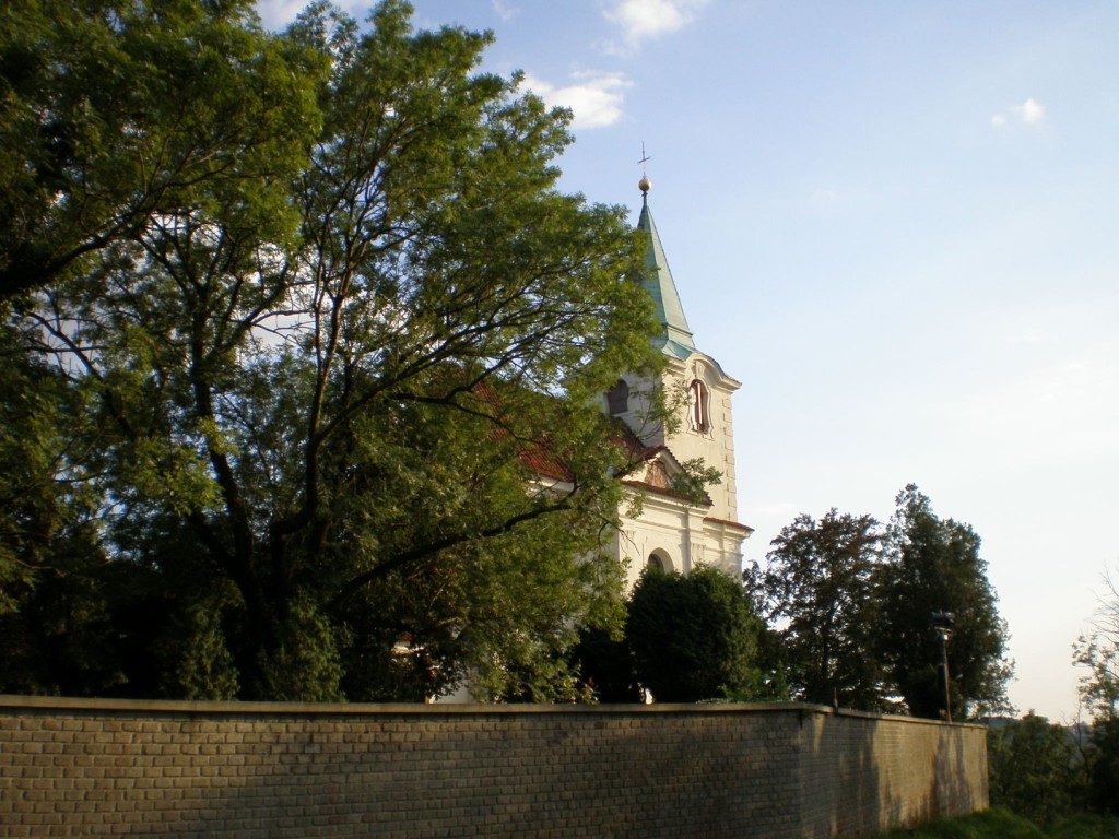 893 - Horní Šárka - kostel svMatěje