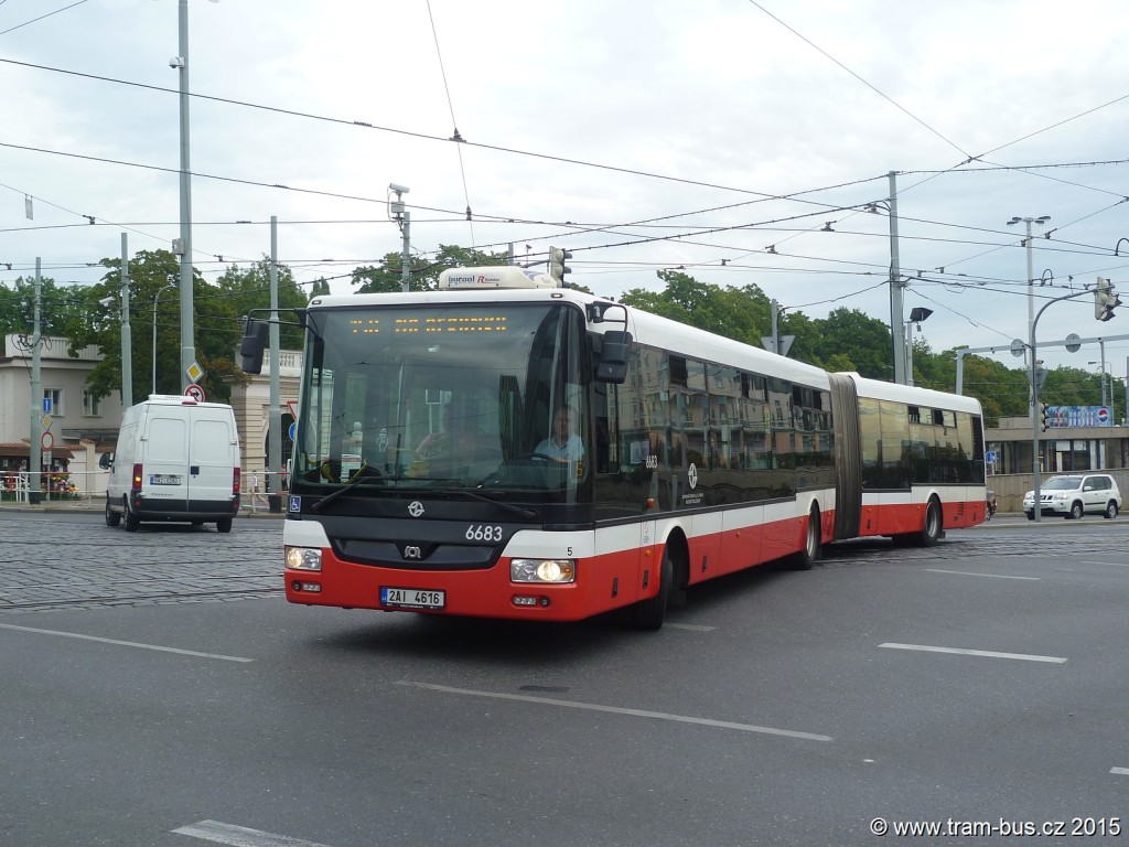 4221 - linka 150 Želivského DPP SOR NB 18 6683