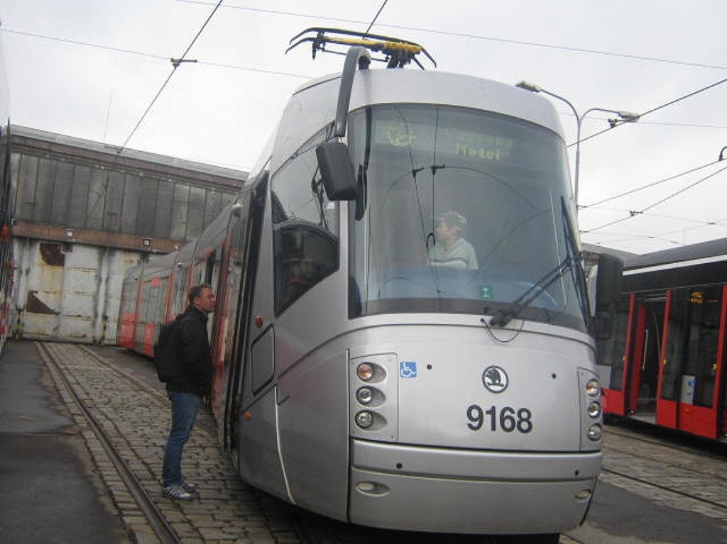 tramvaj 14T