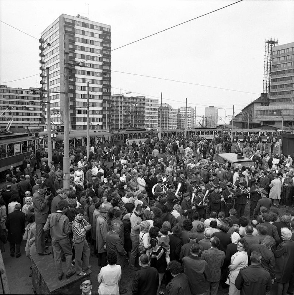 loučení s dvounápravovými vozy roku 1974