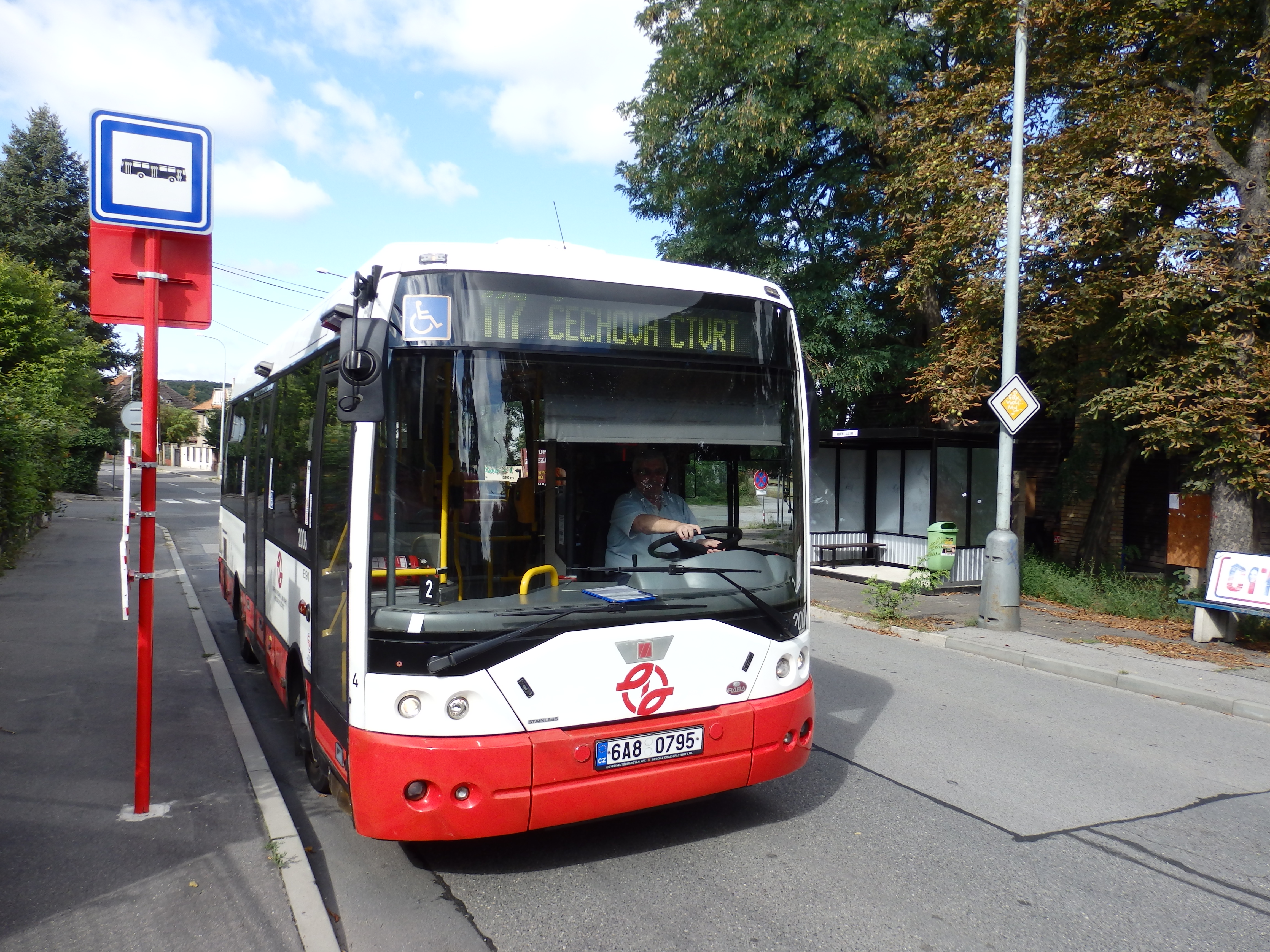 Photos at Modřanská škola (tram, bus) - Modřany - Modřanská